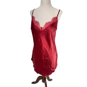 Victoria’s Secret Red Satin Lace Slip Dress M Holiday Christmas Layering Top Y2K